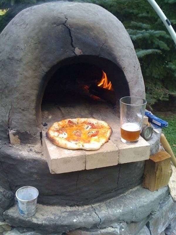 23.) Having your own pizza oven in the back yard would be heaven.