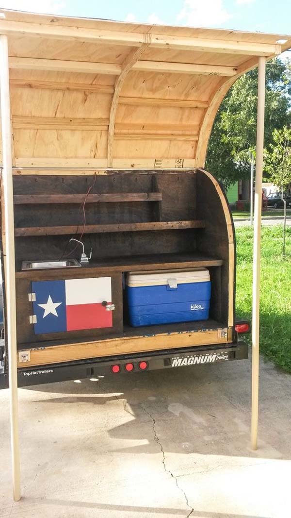 And thus, the hatchback kitchen was ready!