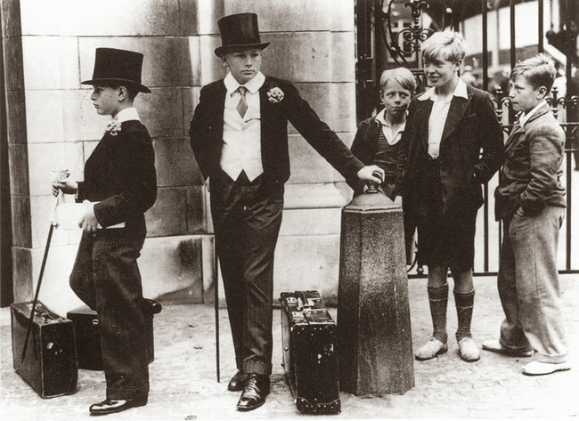 Children showing the blatant class divide of pre-war Britain in 1937.