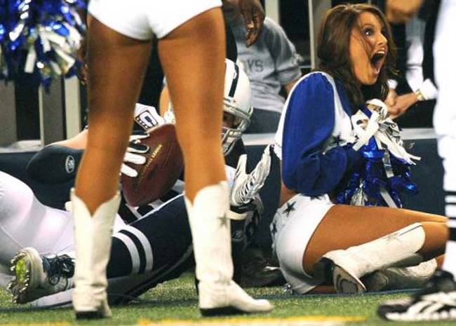 25 Of The Best Cheerleading Fails That Make People Laugh ‘Til They Cry