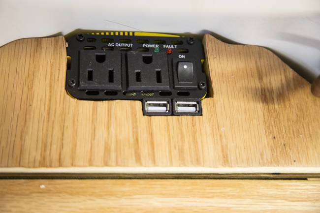 Power inverter and USB ports.