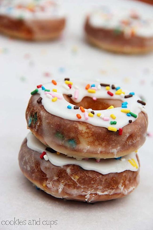 Donuts are good -- ones made with funfetti and without frying are BETTER!