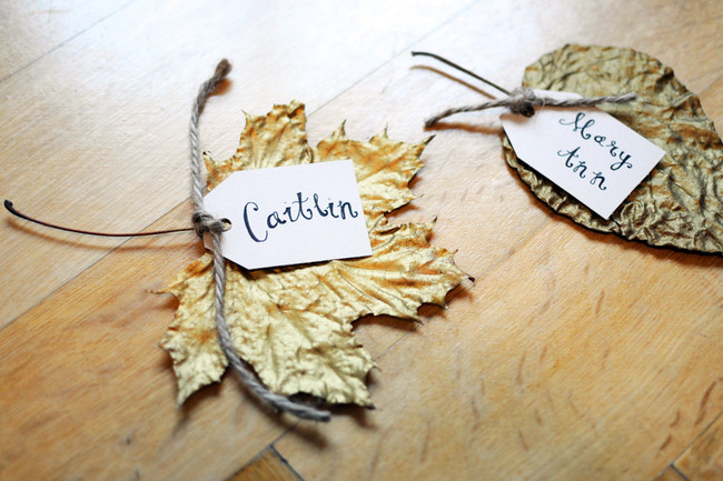 These adorable place cards are perfect for any fall party!