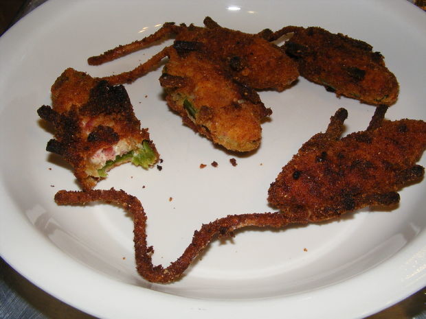 Yes, I would like my jalapeño poppers to look like fried mice. Thanks!