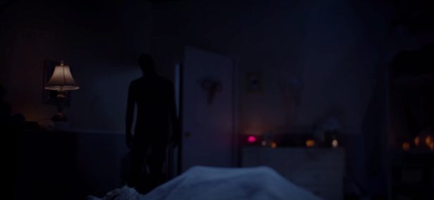 Redditors with and without sleep paralysis report seeing shadow people. Will-o-the-wisp shared their sleep paralysis encounter with a shadow person, and it's seriously creepy.