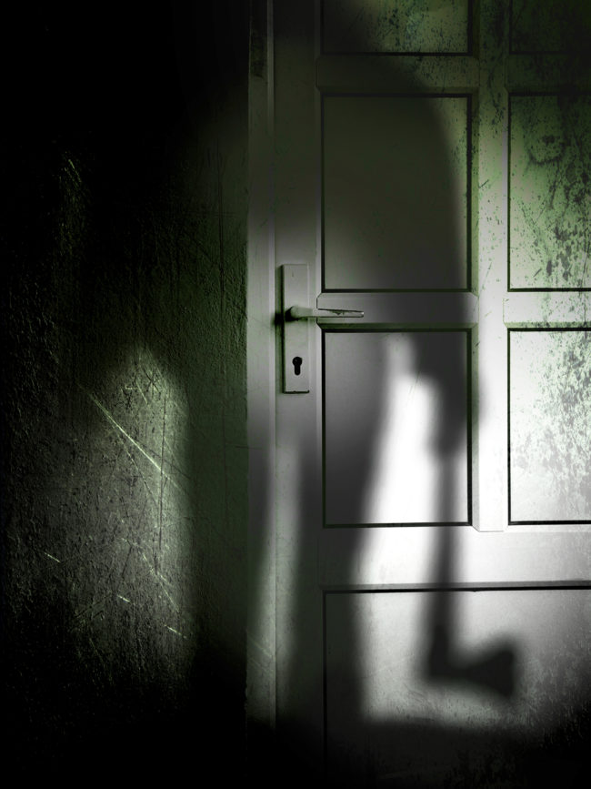 Fergus Glen was mad that his brother didn't thank him for making dinner, so he used an axe to hack him to death in 2003. The siblings didn't get along very well, so that small perceived insult was apparently the last straw for the 36-year-old killer.