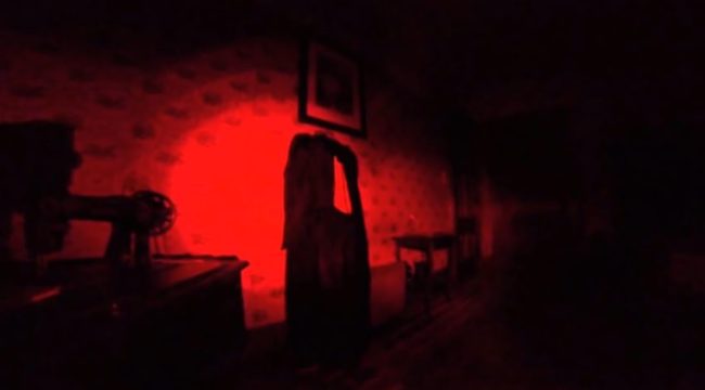 Live torture streams or "red rooms" can supposedly be found on the deep web.One man claimed that he came across a live-stream video in which a woman sat in a chair while users typed into a chat box how they wanted her to be tortured next.