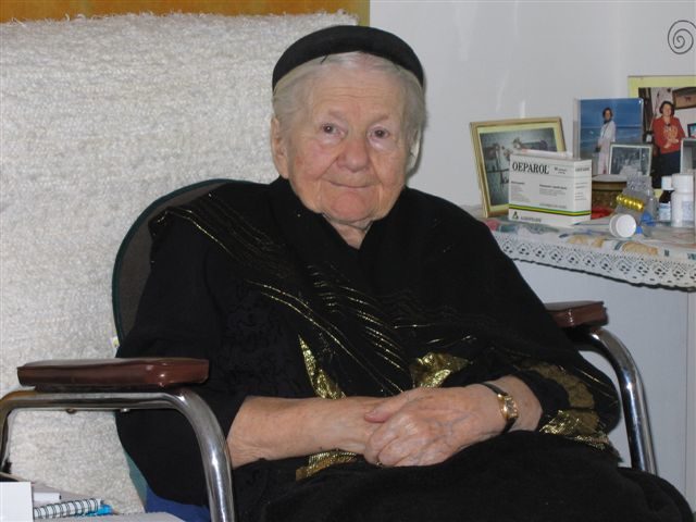 She was sentenced to death by firing squad, but Żegota members managed to bribe guards and get her released.After that, she returned to Warsaw and continued helping Jewish people.