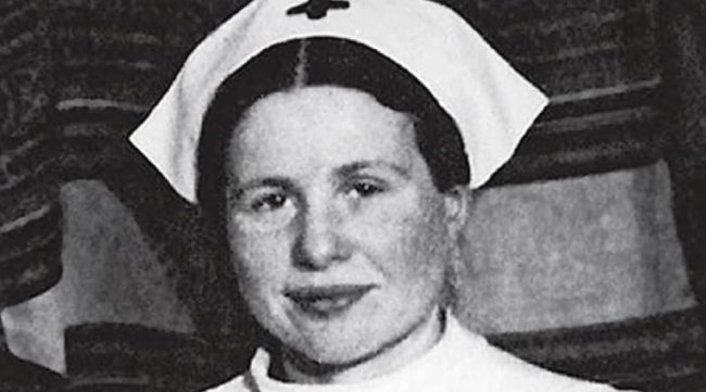 Sendler kept information about their identities hidden in jars, and even when the Gestapo found out what she was doing, arrested her, and severely tortured her, she never gave them up.