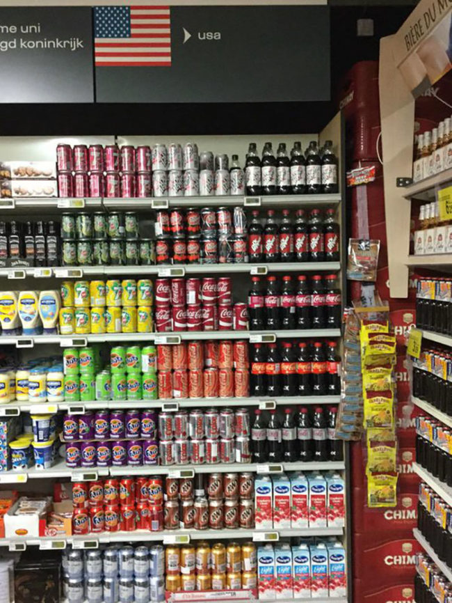 This Belgian shop just threw an American flag sign over their soda and called it a day.