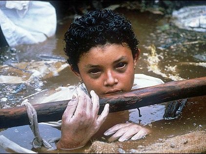 Thirteen-year-old Omayra Sánchez Garzón was living in Armero, Colombia, when the Nevado del Ruiz volcano erupted in 1985.