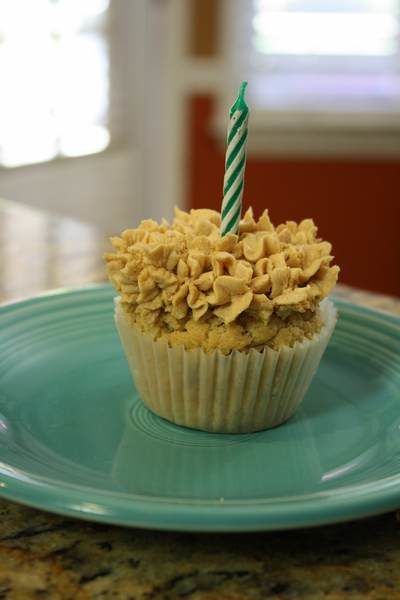 If your dog could speak, they'd thank you forever if you presented them with these beef and bacon pupcakes.