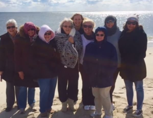 When she got there, Kelly said, "Oh they could have taken me right then and I would have been the happiest person.That I could be there one last time in the ocean and the sand, and that was my hurrah.&rdquo;