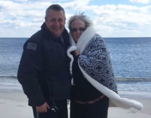 And it's all because this kind officer went above and beyond his duties to make a dying woman happy.