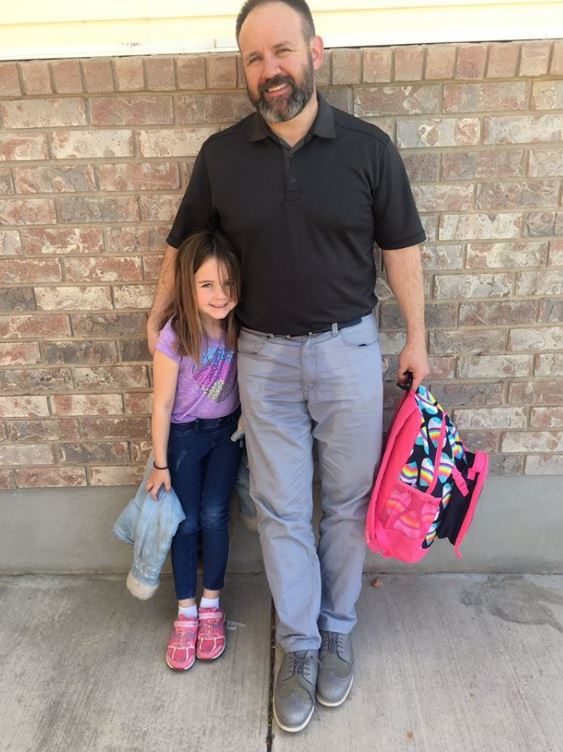 Instead of crumbling into a teary mess, little Valerie was reminded that she has one hell of a dad! Who knew that such a valuable parenting lesson could be learned from a '90s comedy?