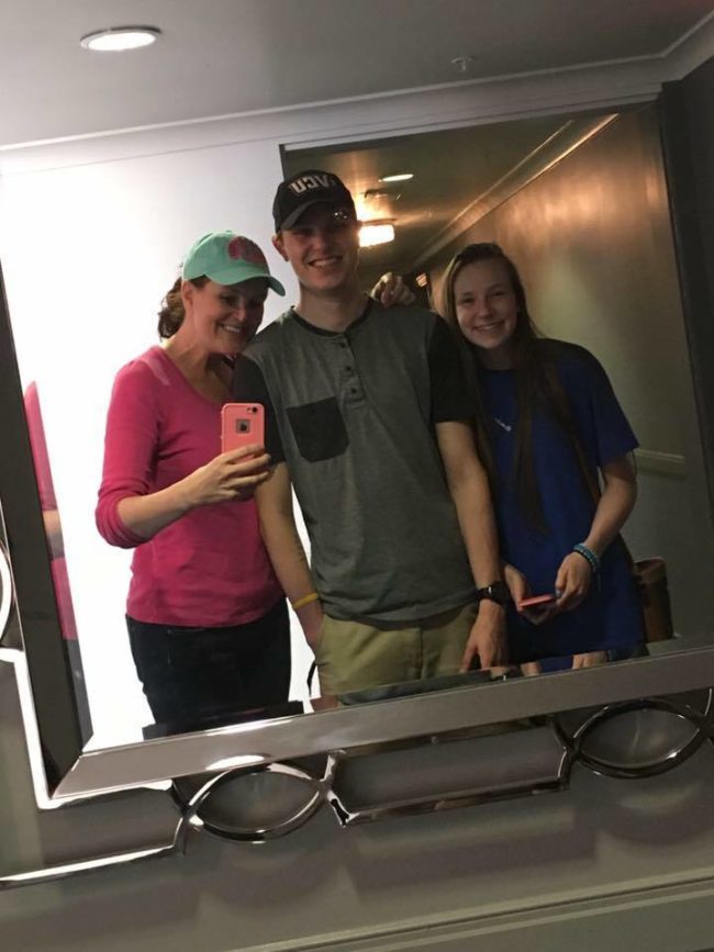 "Then we lost our good friend in 9/11. He spiraled into a dark abyss that not even the best doctors could save him. On April 8, 2003, he left me this -- his final note -- leaving behind myself and our two beautiful children with shattered hearts."