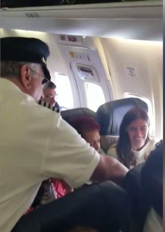 But he didn't just tell everyone about it! He offered the lovely lady who helped him reach the milestone a full refund on her ticket and a bottle of champagne.