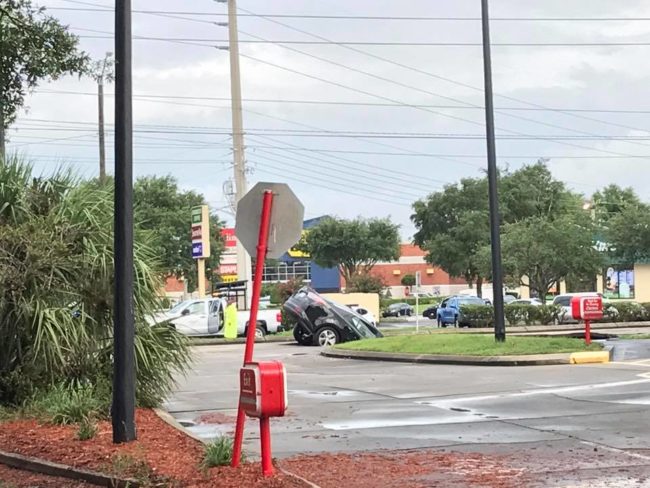 People were evacuated from the Gaitway Plaza, but it and the surrounding streets were reopened after the line was clamped.