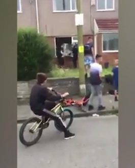 Dunkley called the police and the Royal Society for the Prevention of Cruelty to Animals (RSPCA) when she found two dogs, a male who was completely emaciated with overgrown nails and cuts on his face, and a female who was said to be extremely aggressive. Both had been without food and water for all that time.