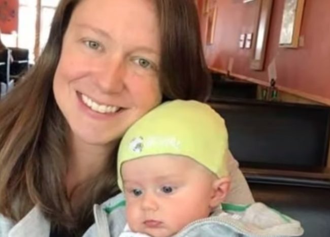 France and Owen were traveling to meet up with her husband when the little boy started reacting very negatively to the heat.