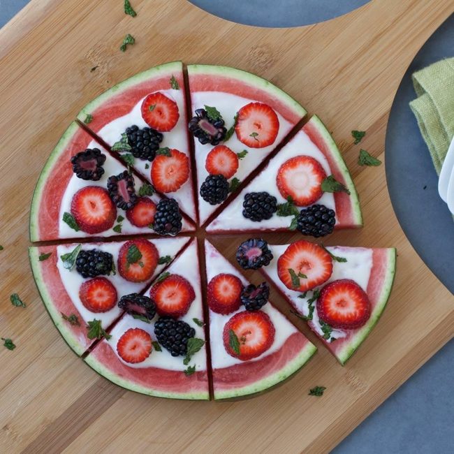 Now you can enjoy pizza without all those extra carbs. Find out how you can turn your fruit into a sweet take on everyone's favorite food.