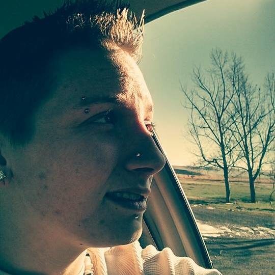 When he handed her his food stamps card to ask what the balance was, Hensley noticed something that left her in a state of shock.