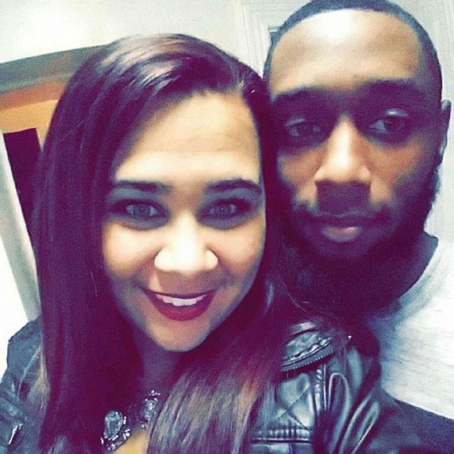 She handed the phone over to Ean, pulled her pants off, and reached down, at which point she felt her son's head. After one push, the infant was born.