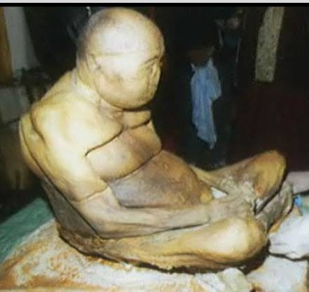 Now his body resides in a glass case at the Ivolginsky Datsan Buddhist temple. No additional measures have been taken to preserve his body, but it remains intact even 15 years after the exhumation. 