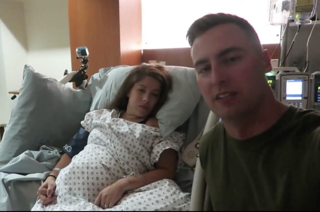 Before baby arrived, they of course had to take a selfie.