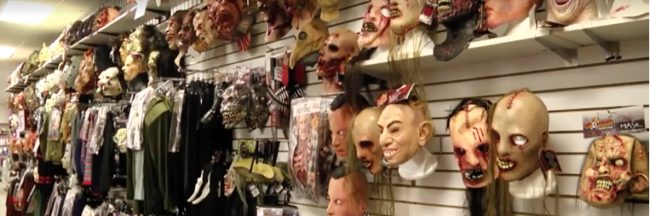 Putting costumes and wigs in an airtight plastic bag for 48 hours before wearing it is the easiest way to kill lice. 