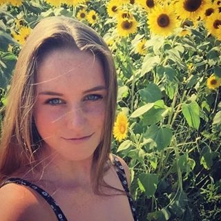 Grace is a 23-year-old advertiser working and living in Boston, just a short distance from her mother.