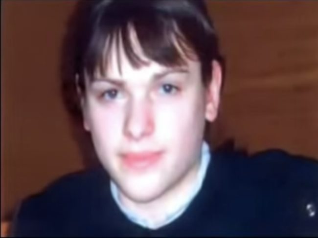 During the adoption process, Elizabeth praised the Garretts and thanked them for giving her younger sister a second chance at happiness. This letter tugged at their heartstrings, so the couple hopped on a plane to meet with the unsuspecting Elizabeth.