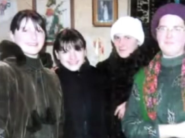 After meeting her formally, the Garretts made the decision to accept the young woman as part of their family. There was an instant connection with the 15-year-old that felt quite similar to the one they had with Emily.