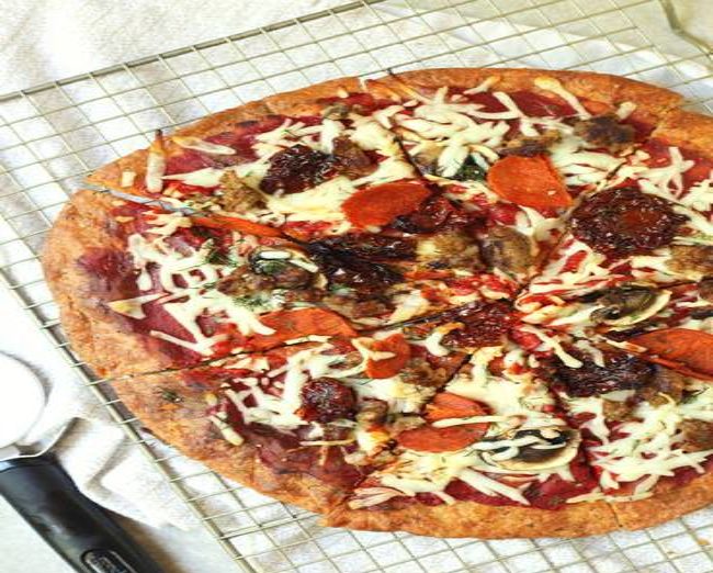 Finally, who doesn't love pizza? Fat Head Pizza is low carb and high deliciousness.