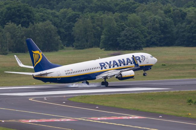 In another experiment, participants were shown photos of flights attendants wearing uniforms from the discounted airline Ryanair, the pricier Lufthansa airline, or just neutral uniforms. In the participants' reviews and comments about these people, the researchers found fewer "humanizing" words describing Ryanair employees than Lufthansa employees.