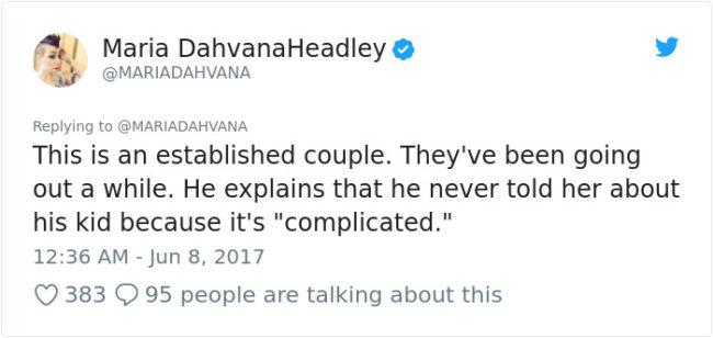 That's also why Headley decided to live-tweet their entire conversation. Read on below as the situation plays out and see if you can spot the signs of manipulation.