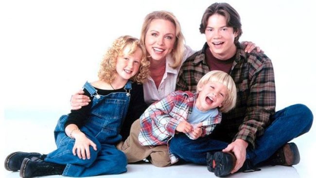 After the cancellation, the actress moved from her L.A. mansion to a farm in Georgia. She was in and out of rehab. In 2011, a Hollywood Reporter article revealed that when she ran out of money, she turned to a homeless shelter.