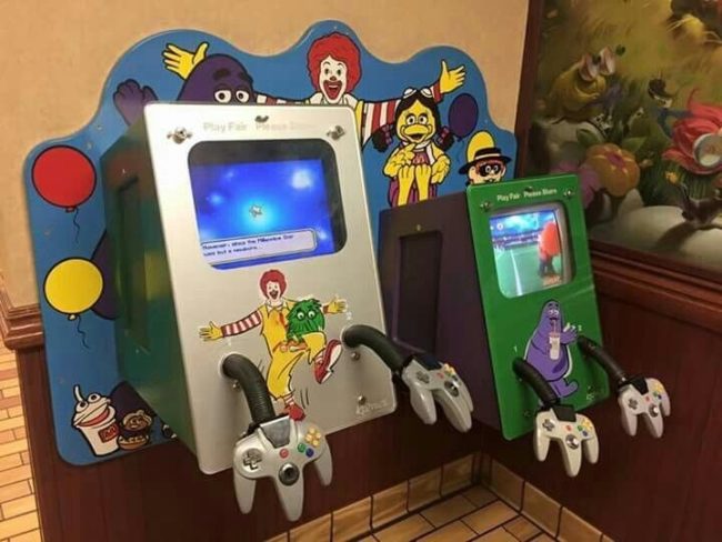 Nintendo 64 Kiosks