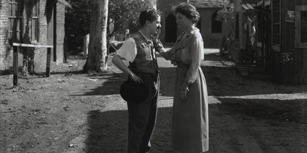 Helen Keller meets Charlie Chaplin in Hollywood in 1919.