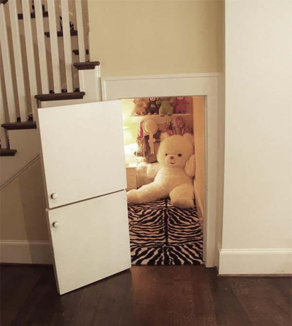 13.) Harry Potter made a cupboard under the stairs sound like a BAD thing.