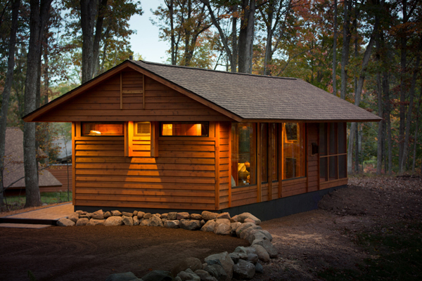 This "cabin" is only 400 square feet, which doesn't sound like much.