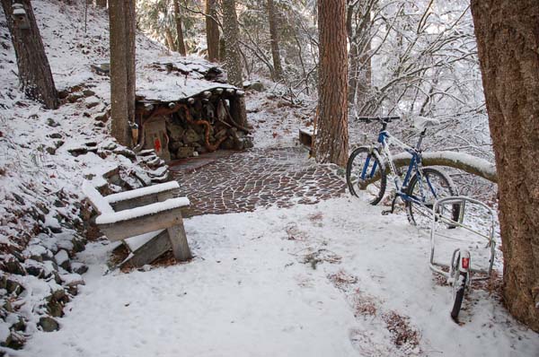 And you have to admit, living here would be peaceful.